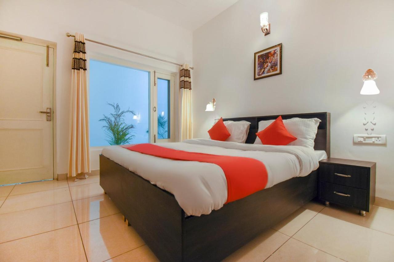Oyo 75460 Sky High Residency Hotell Ludhiana Eksteriør bilde