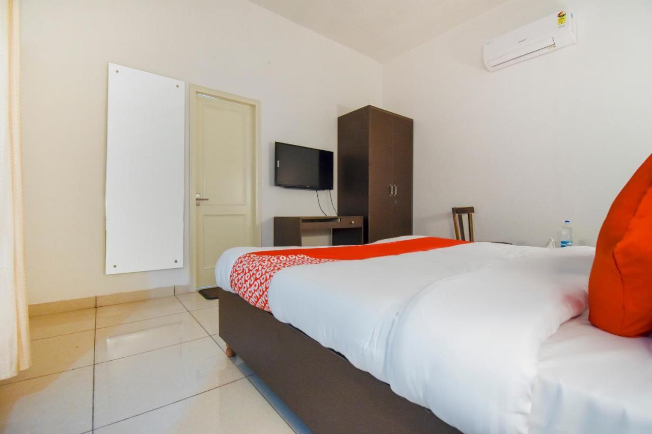 Oyo 75460 Sky High Residency Hotell Ludhiana Eksteriør bilde